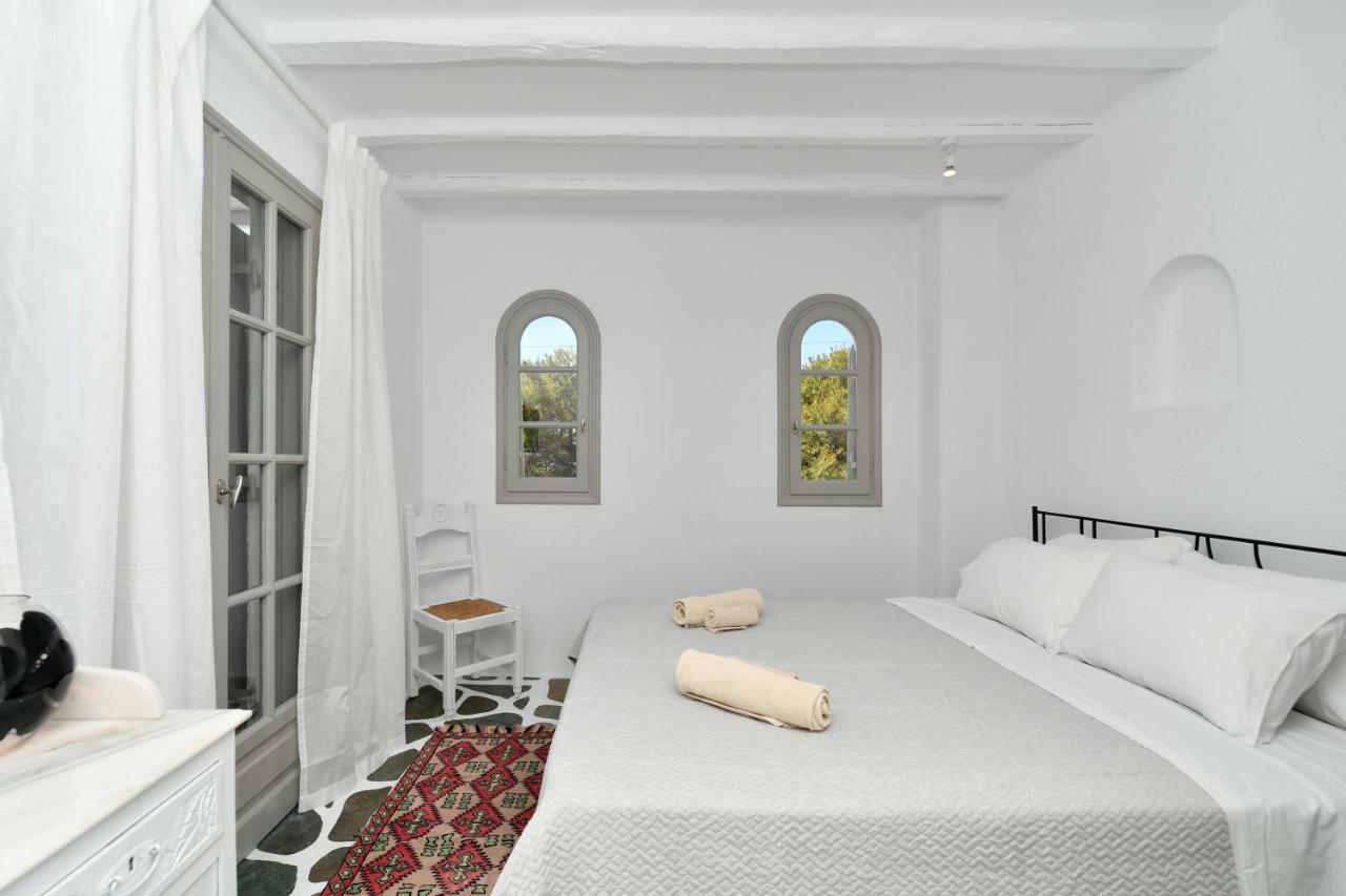 Santa Flora 3 Bedroom House A ParikiaaS Edge Páros Eksteriør billede
