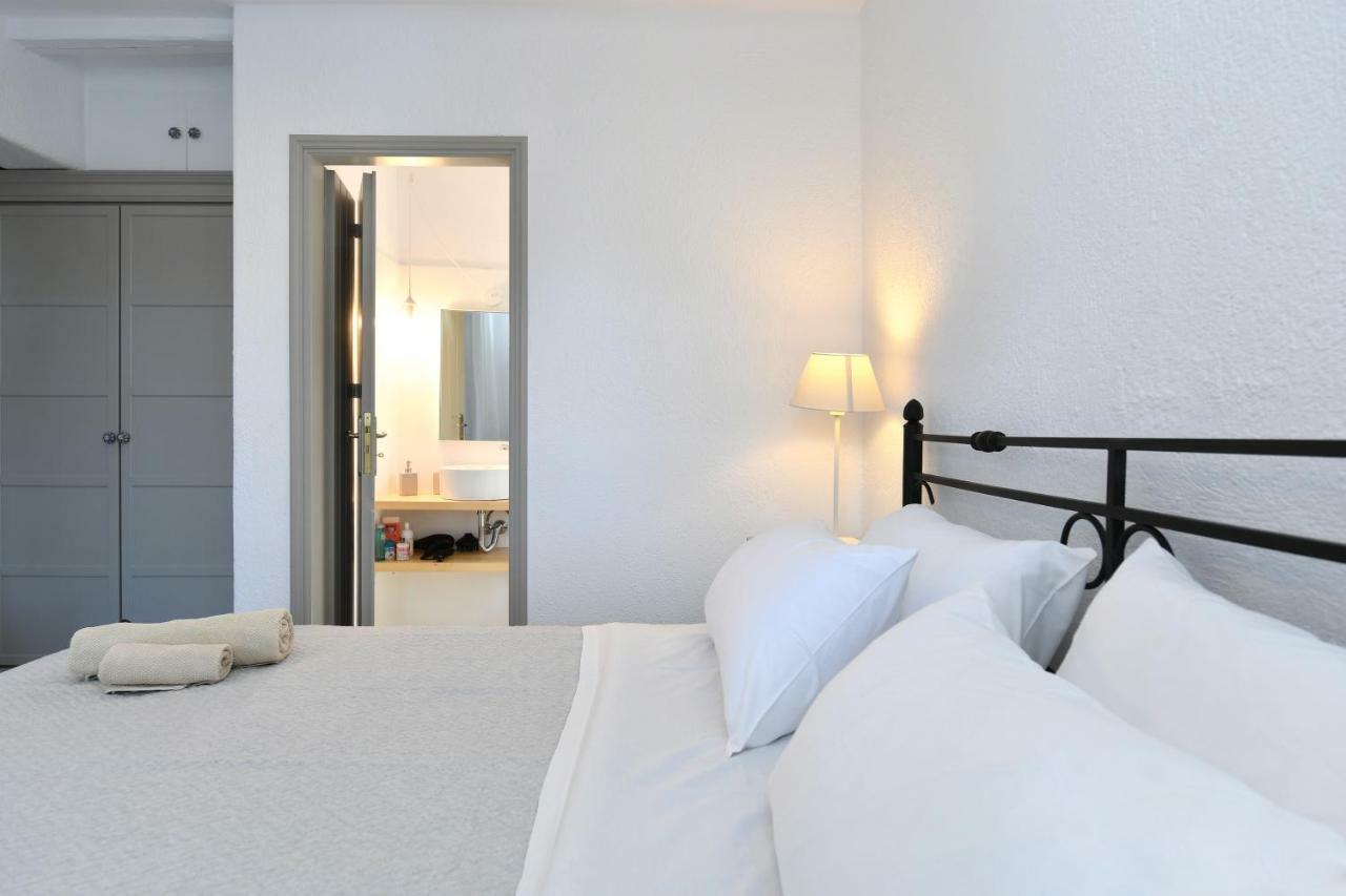 Santa Flora 3 Bedroom House A ParikiaaS Edge Páros Eksteriør billede